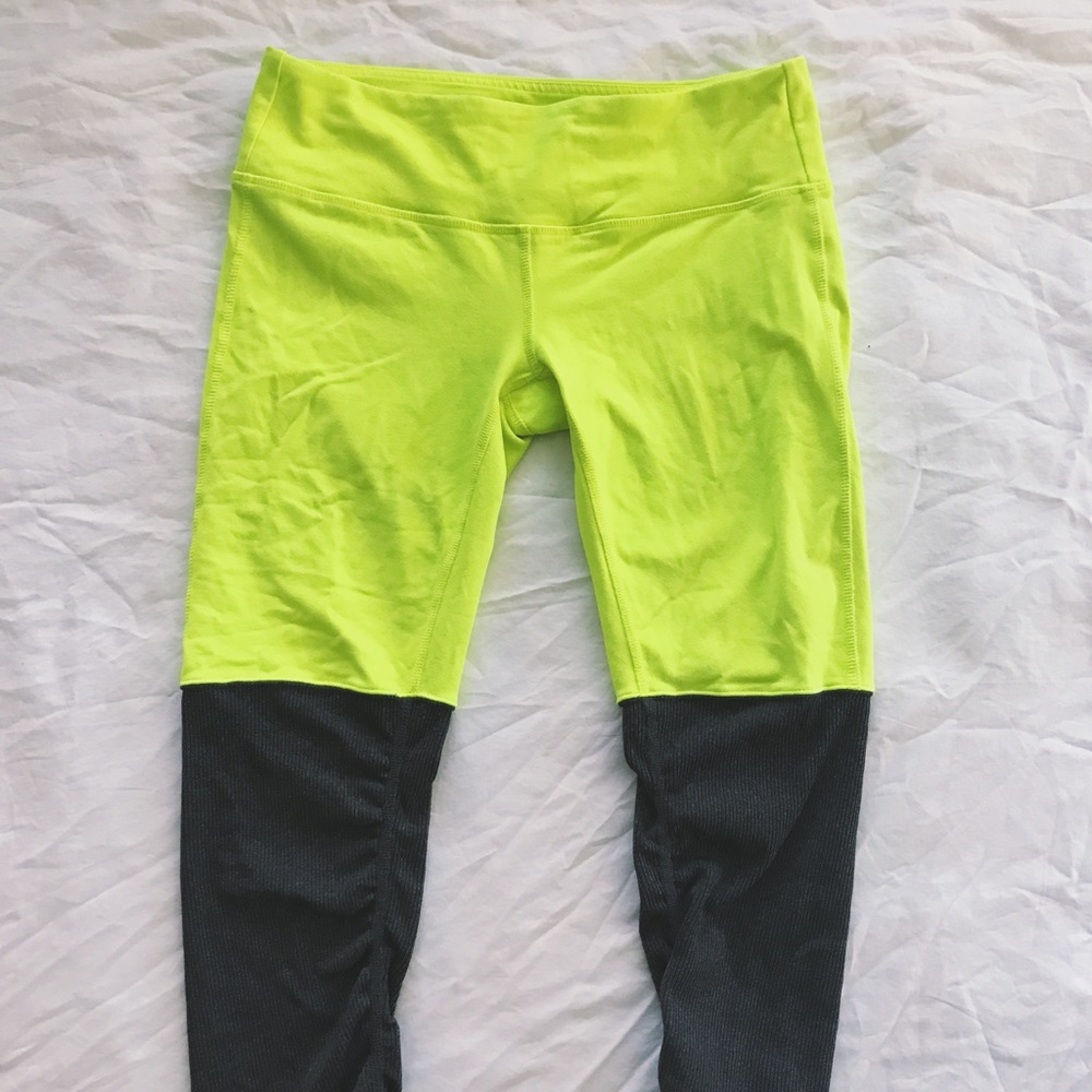 Alo Yoga Goddess Legging